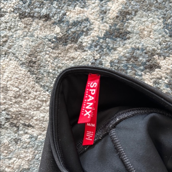 SPANX Black Leggings - Picture 2 of 2